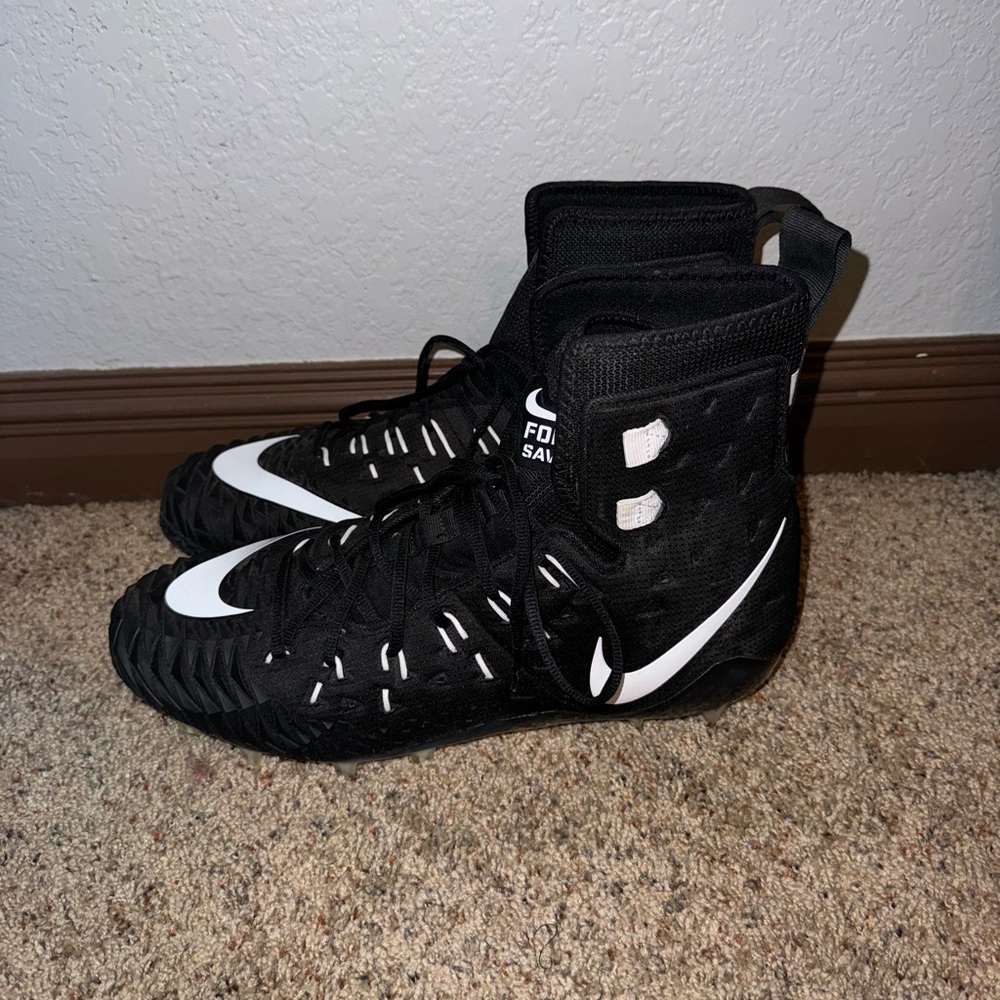 Nike Force Savage Elite TF Football Cleats